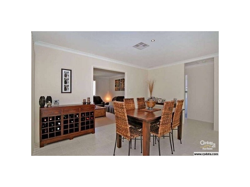 27 Capemeares cresent, Butler WA 6036