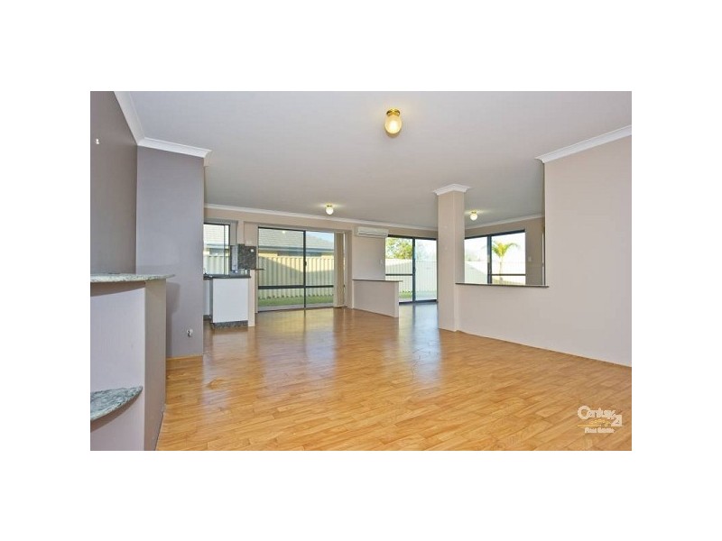 4 Staplehurst Crescent, Butler WA 6036
