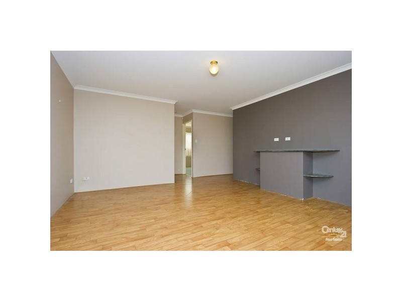 4 Staplehurst Crescent, Butler WA 6036