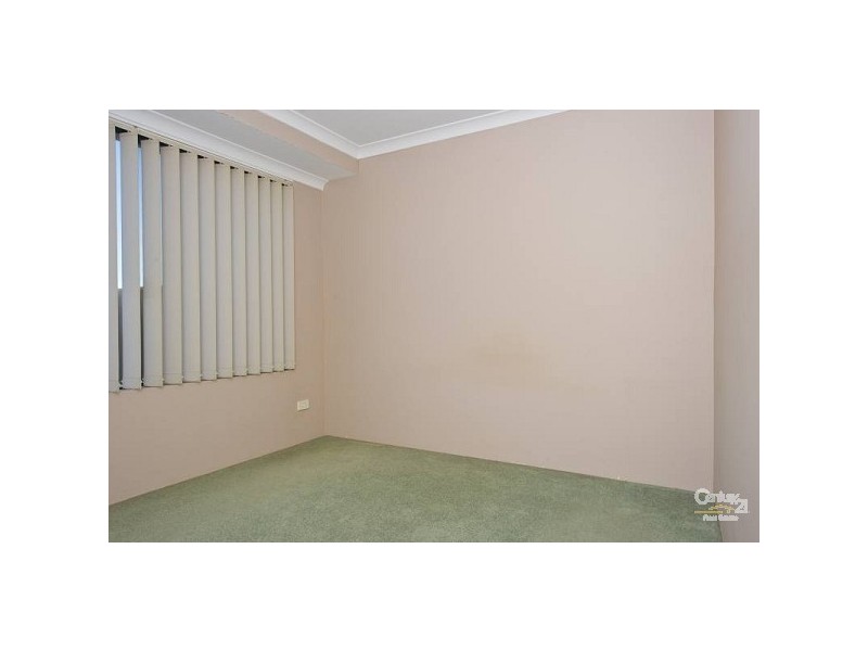 4 Staplehurst Crescent, Butler WA 6036