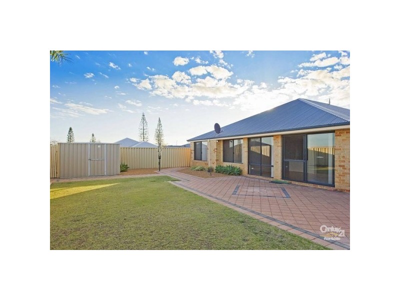 4 Staplehurst Crescent, Butler WA 6036