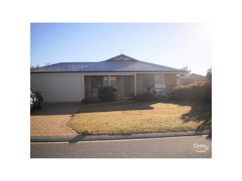 9 Dewar mews, Clarkson WA 6030