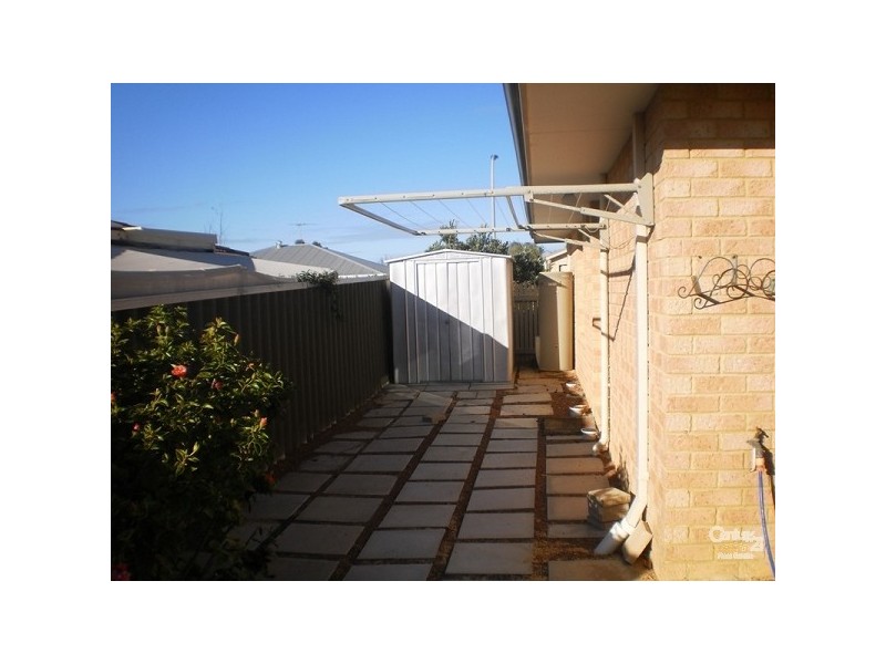 9 Dewar mews, Clarkson WA 6030