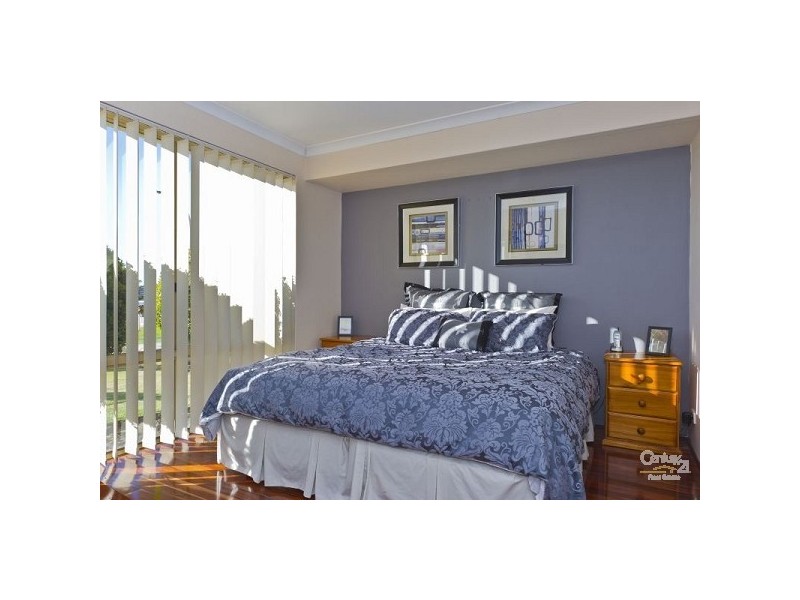 42 Serpentine Gardens, Clarkson WA 6030