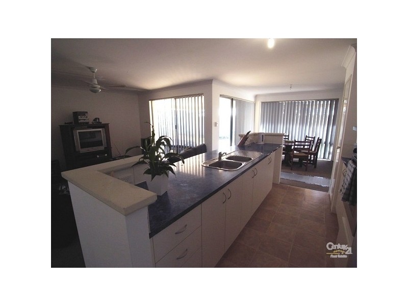 37 Media Crescent, Banksia Grove WA 6031