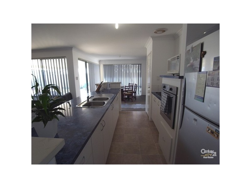 37 Media Crescent, Banksia Grove WA 6031