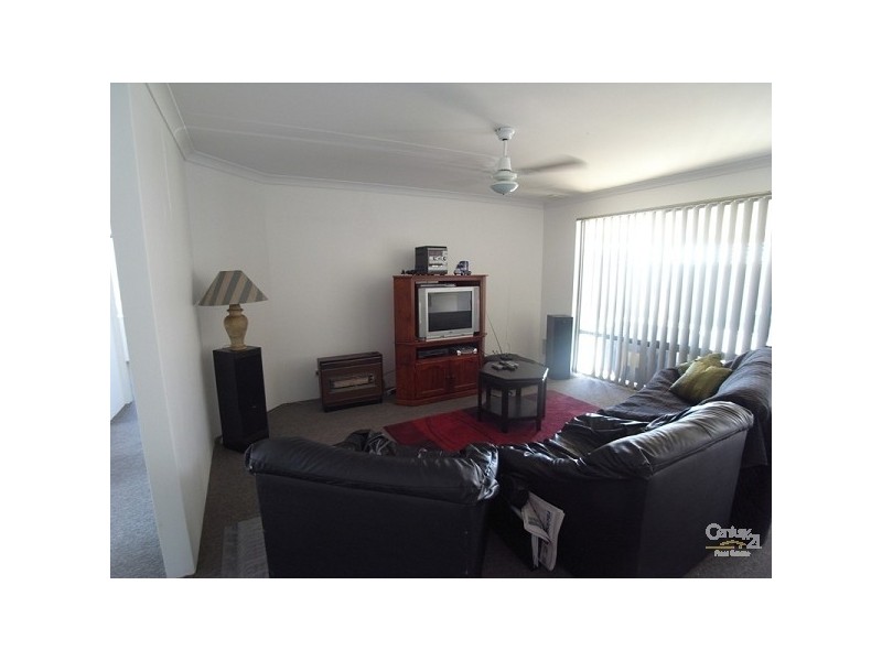 37 Media Crescent, Banksia Grove WA 6031