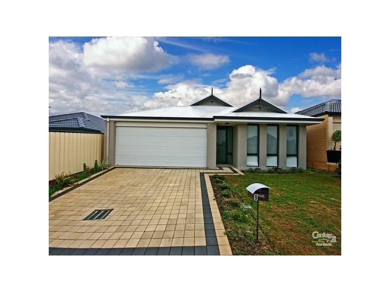 9 Dulles Way, Clarkson WA 6030