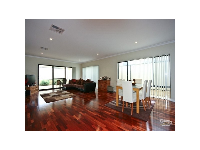 9 Dulles Way, Clarkson WA 6030