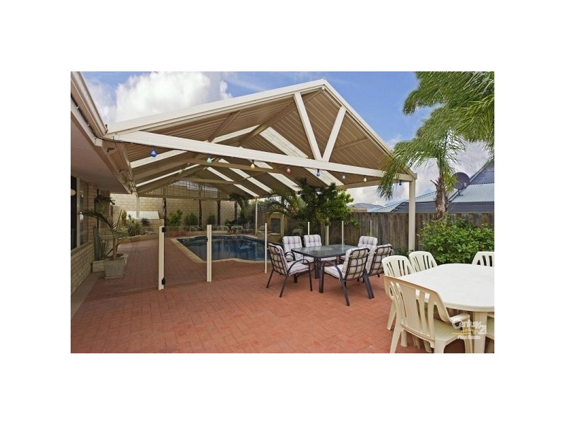 7 Dartmouth Circle, Quinns Rocks WA 6030