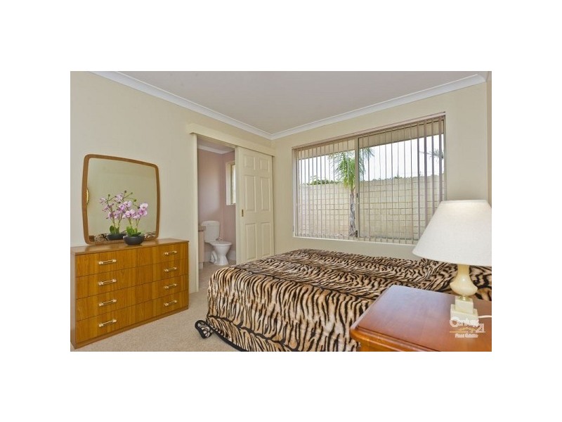 7 Dartmouth Circle, Quinns Rocks WA 6030