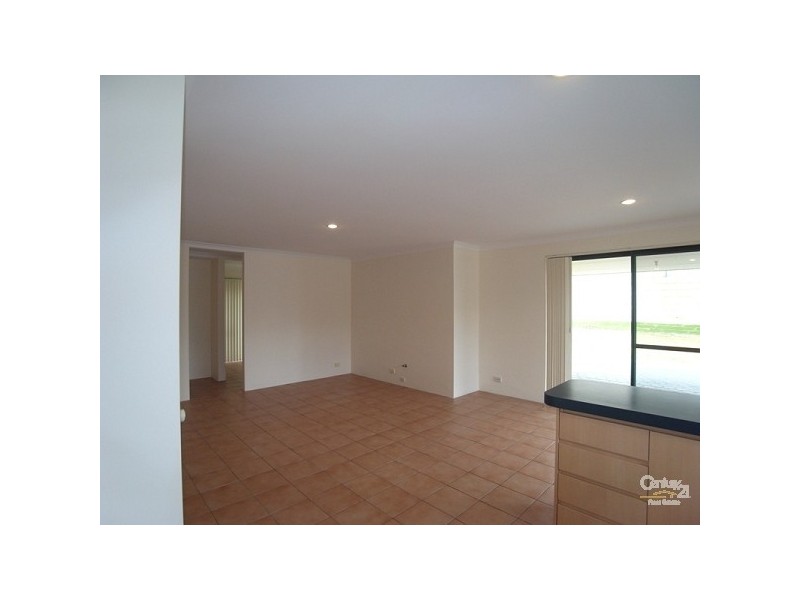 33 Mokutu Court, Quinns Rocks WA 6030