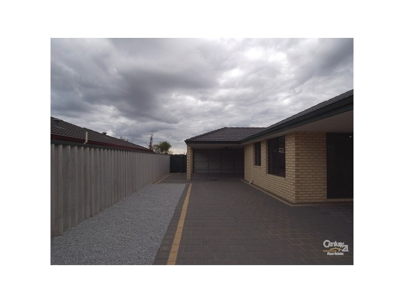 33 Mokutu Court, Quinns Rocks WA 6030