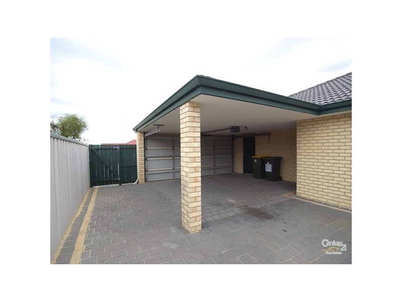 33 Mokutu Court, Quinns Rocks WA 6030