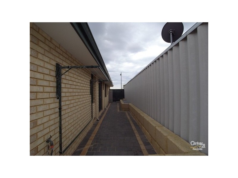 33 Mokutu Court, Quinns Rocks WA 6030