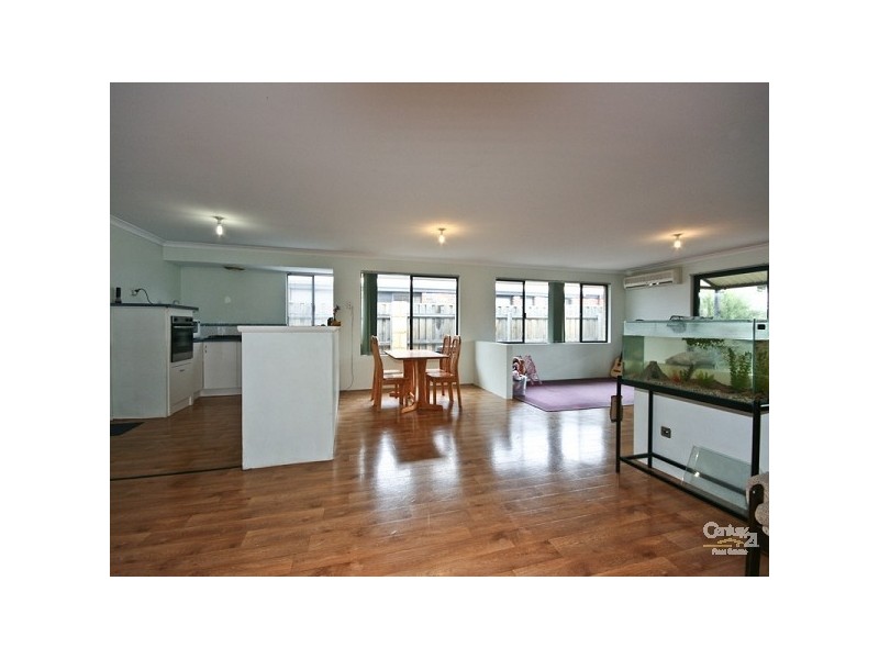 20 Mal Bay Court, Mindarie WA 6030