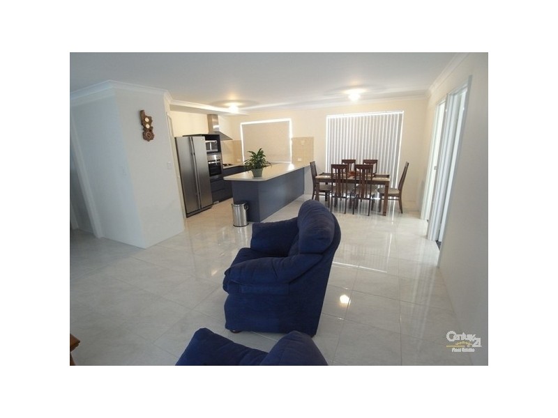 3 Clew Way, Jindalee WA 6036