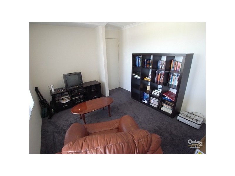 3 Clew Way, Jindalee WA 6036