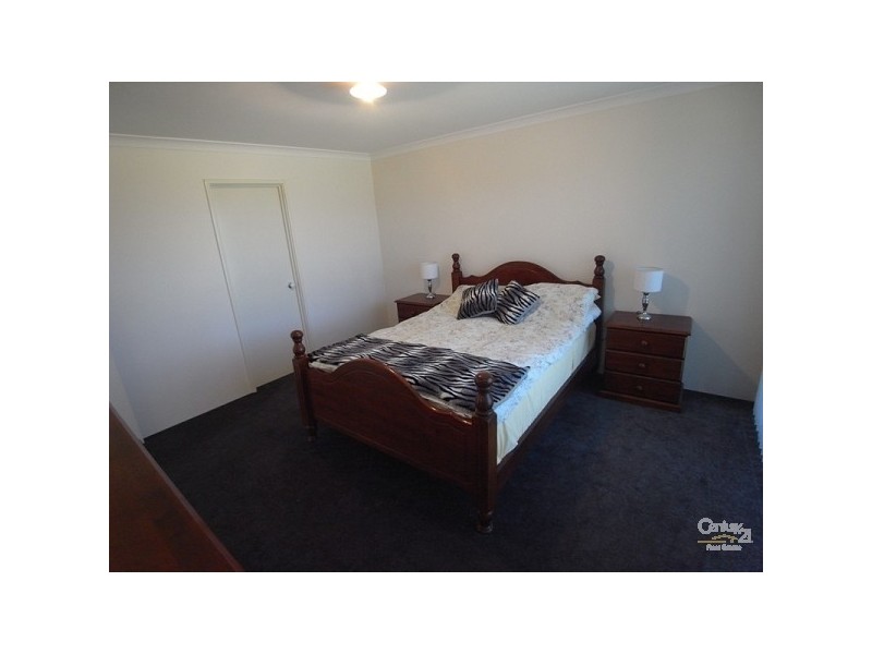 3 Clew Way, Jindalee WA 6036