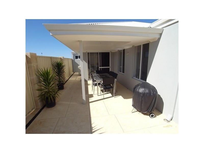 3 Clew Way, Jindalee WA 6036