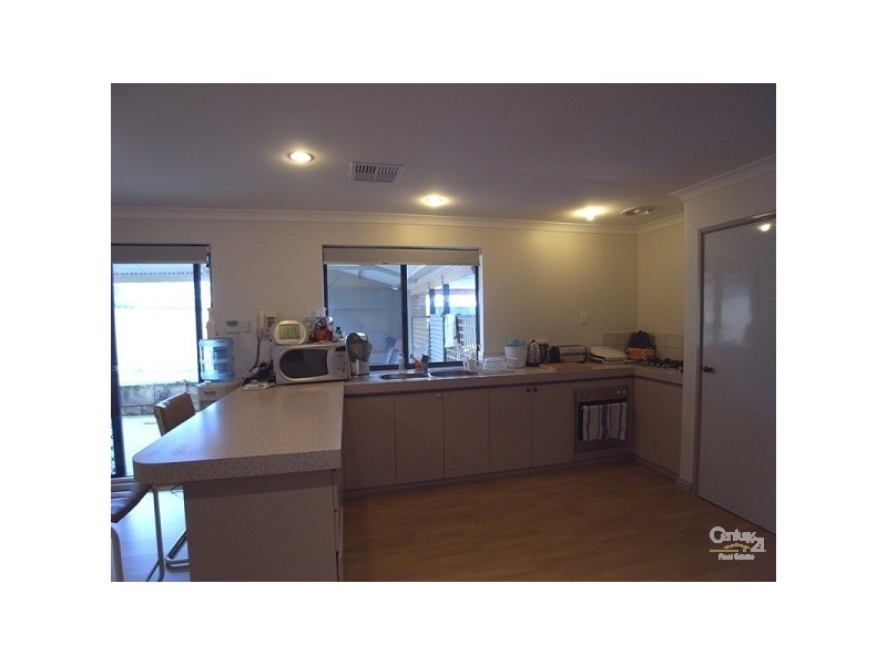 16 Navy Court, Quinns Rocks WA 6030