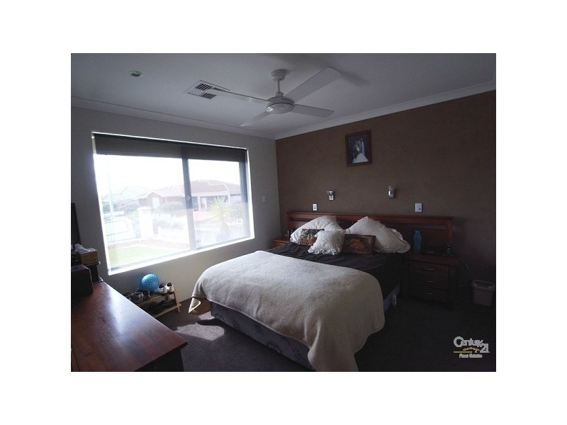 16 Navy Court, Quinns Rocks WA 6030