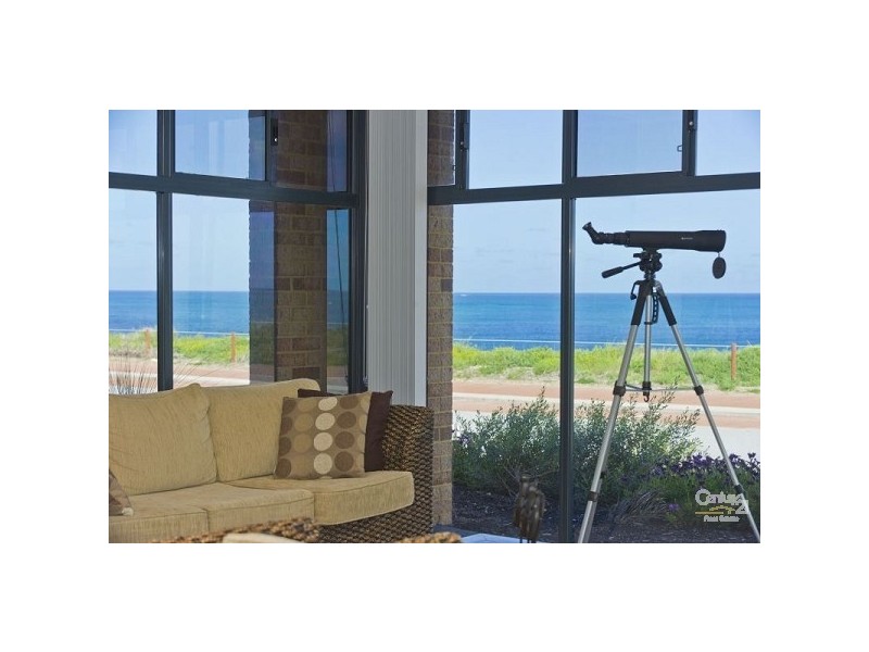 254 Ocean Drive, Quinns Rocks WA 6030