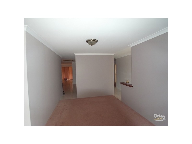 5 Midland Elbow, Mindarie WA 6030