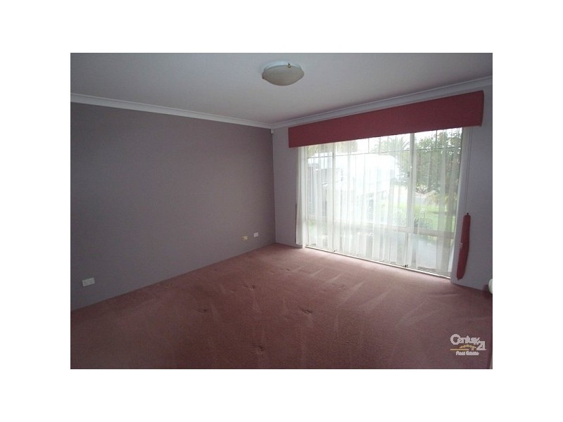 5 Midland Elbow, Mindarie WA 6030