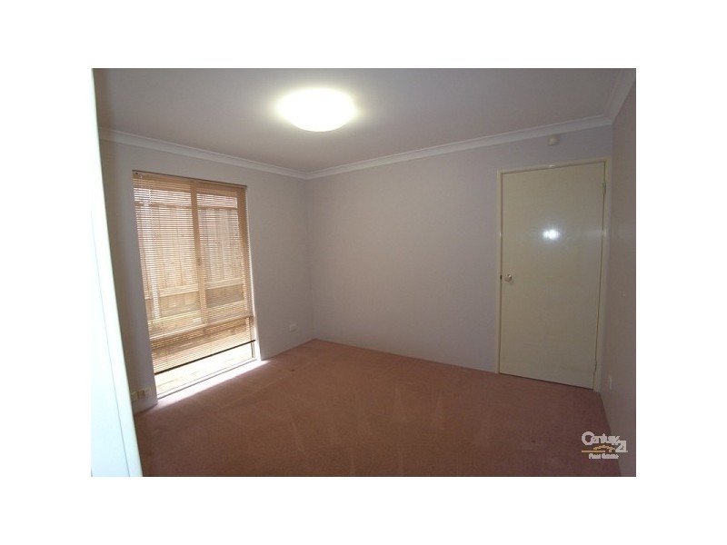 5 Midland Elbow, Mindarie WA 6030