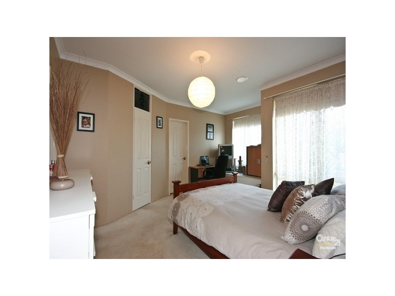 8 Cheney Vale, Clarkson WA 6030