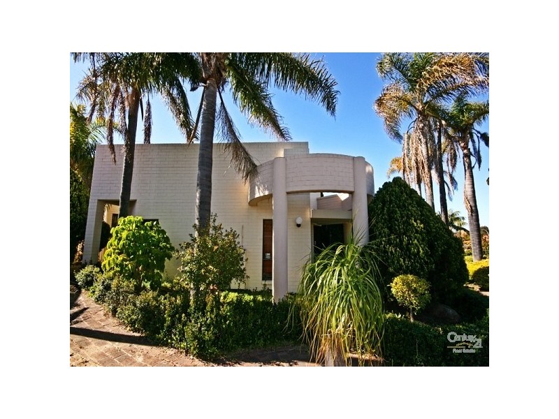 132 Cedric Street, Stirling WA 6021