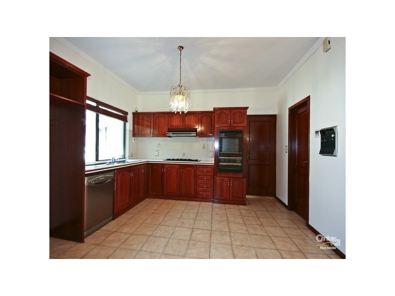 132 Cedric Street, Stirling WA 6021