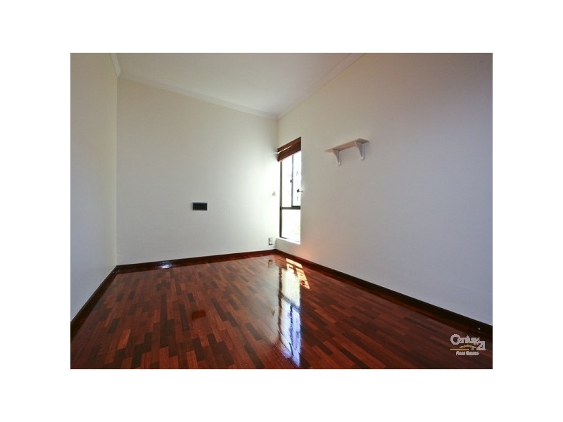 132 Cedric Street, Stirling WA 6021