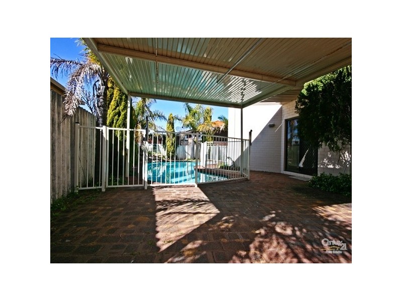 132 Cedric Street, Stirling WA 6021