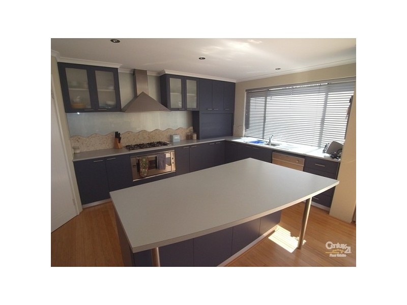 9 Hampshire Drive, Quinns Rocks WA 6030