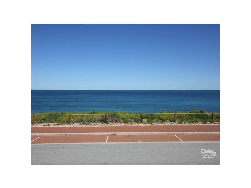 252 Ocean Drive, Quinns Rocks WA 6030