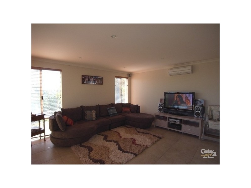 48 Masthead Close, Jindalee WA 6036