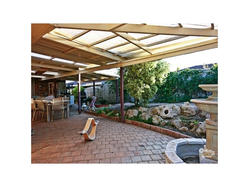 23 Mindarie Drive, Quinns Rocks WA 6030