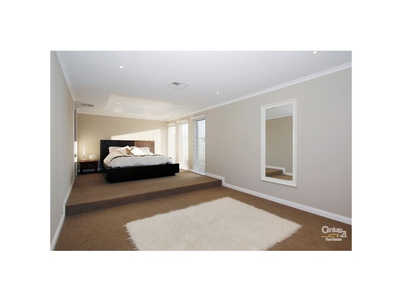 41 Elmhurst Drive, Clarkson WA 6030