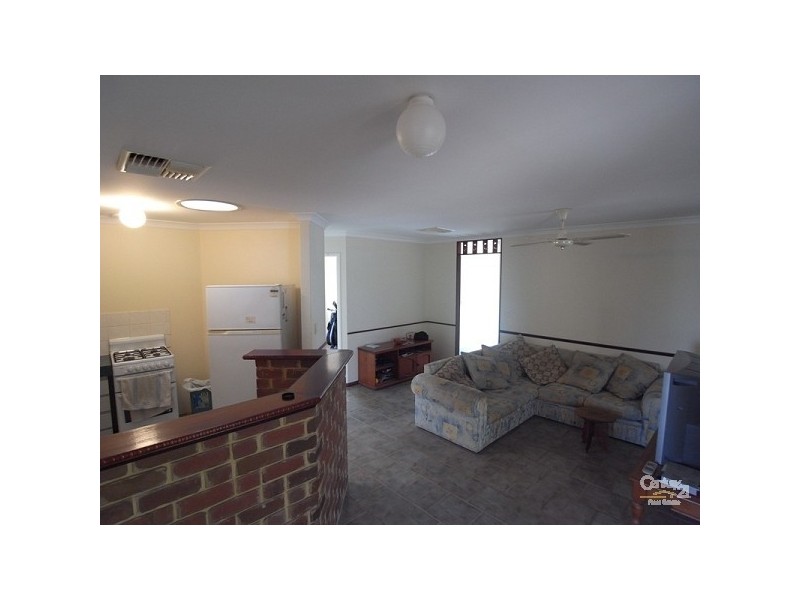 8 Yass Way, Merriwa WA 6030