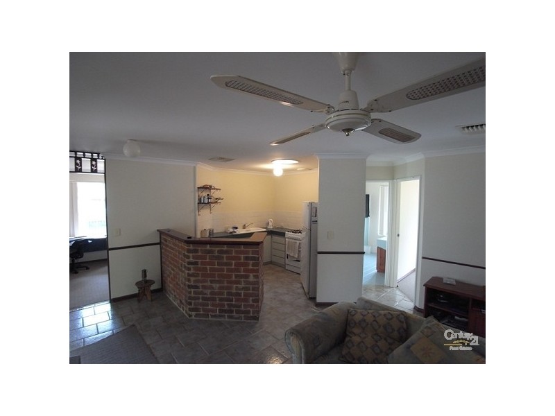 8 Yass Way, Merriwa WA 6030