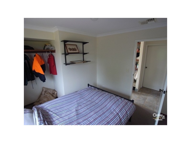 8 Yass Way, Merriwa WA 6030