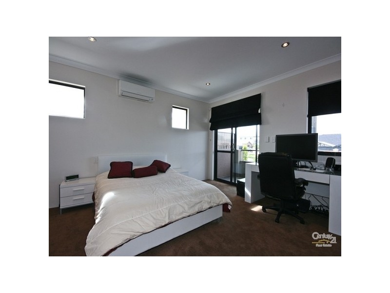 3 St Anthony Ave, Quinns Rocks WA 6030