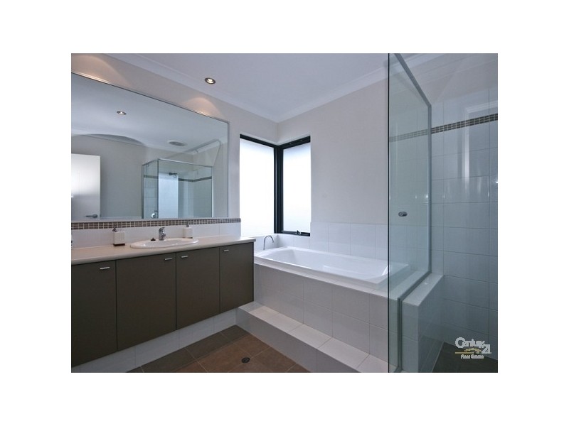 3 St Anthony Ave, Quinns Rocks WA 6030