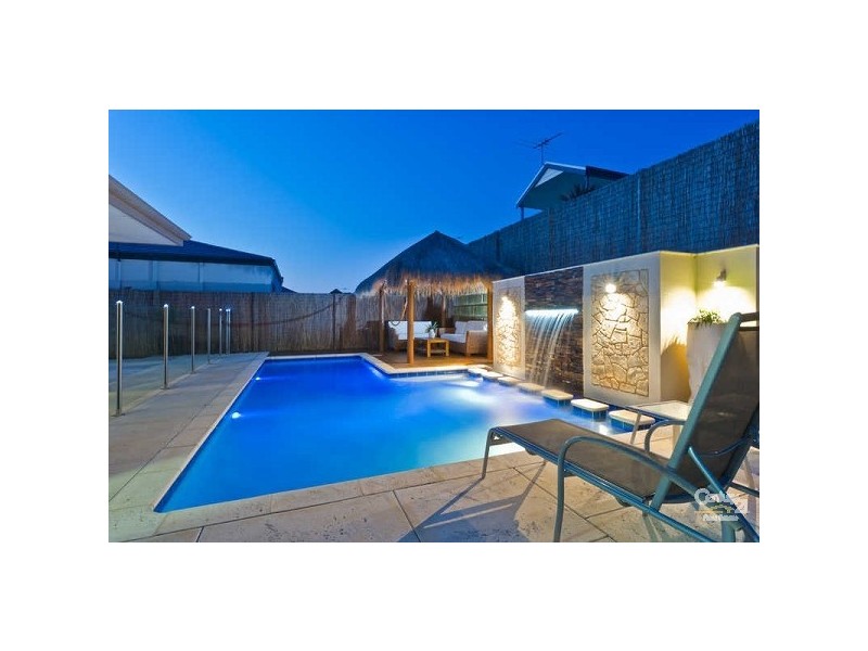 31 Dartmouth Circle, Quinns Rocks WA 6030