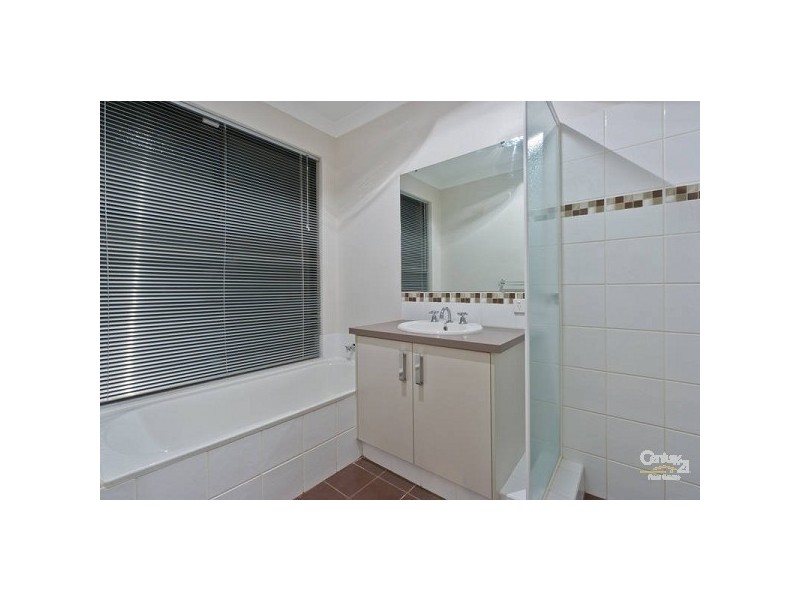 31 Dartmouth Circle, Quinns Rocks WA 6030