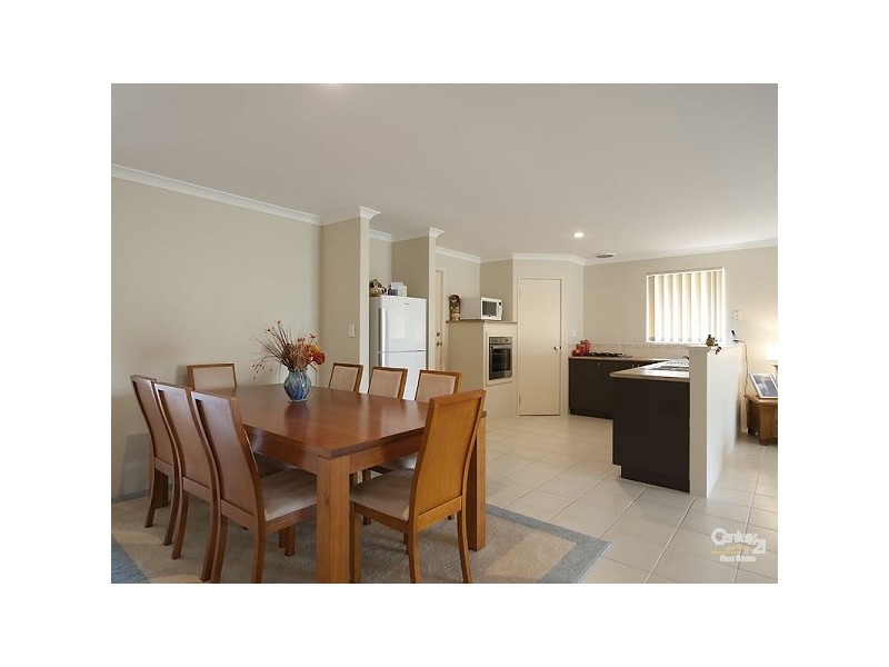 20 Vanderlin Crescent, Ridgewood WA 6030