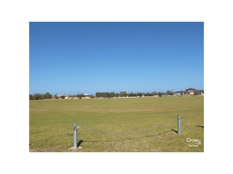 34 Sirius Ramble, Quinns Rocks WA 6030