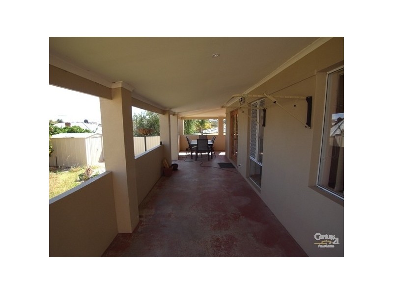 10 Frawley Ramble, Clarkson WA 6030